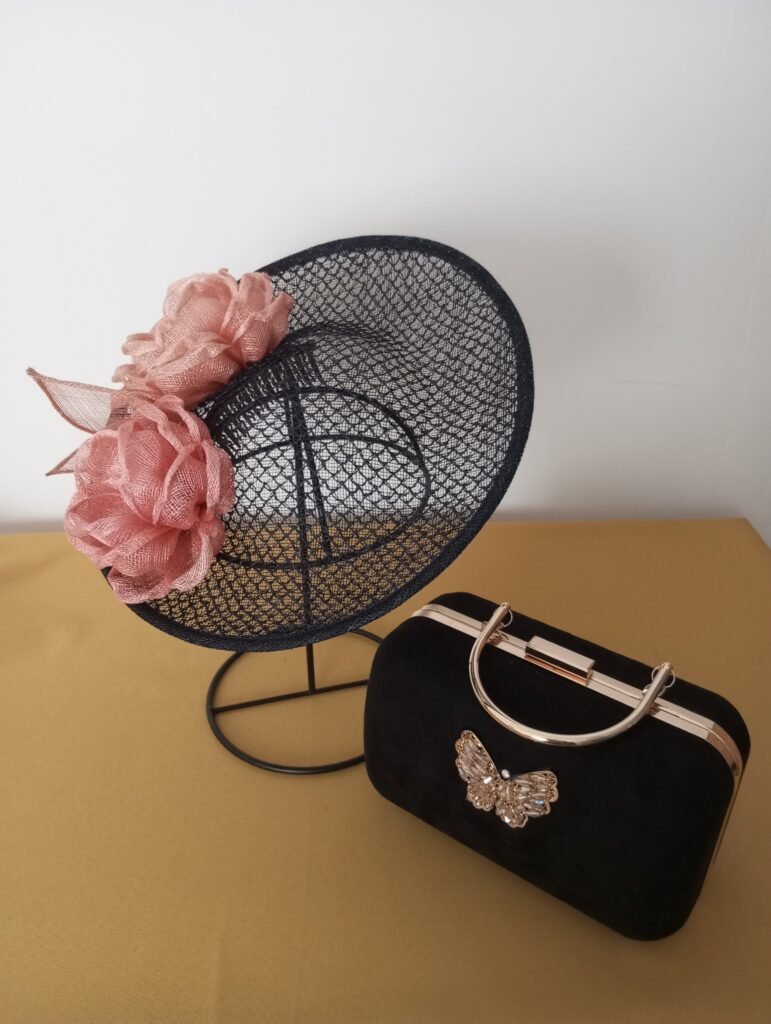 Conjunto Sombrero y Bolso