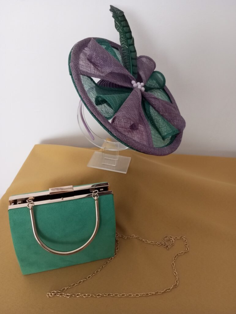 Conjunto Tocado y Bolso
