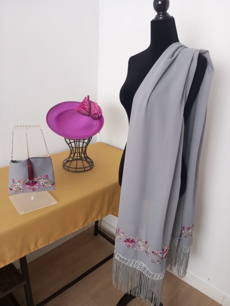 Conjunto Chal, Sombrero y Bolso