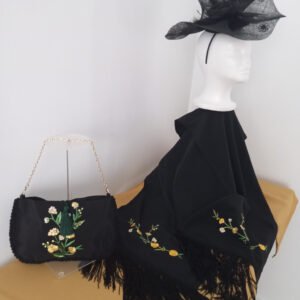 Conjunto de 3 Piezas en Negro Bordado Amarillo
